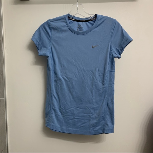 Nike Women’s Small Dri-Fit t-shirt light blue - Picture 1 of 6